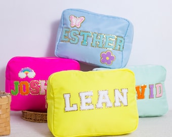 Neceser de viaje de nailon XL con parche de chenilla personalizado