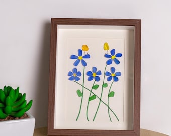 Arte en vidrio marino: Decoración de pared enmarcada con flores y pájaros de Nomeolvides