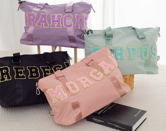Bolsa de viaje personalizada de chenilla con letras: bolsa de viaje impermeable de nailon para gimnasio y fin de semana.