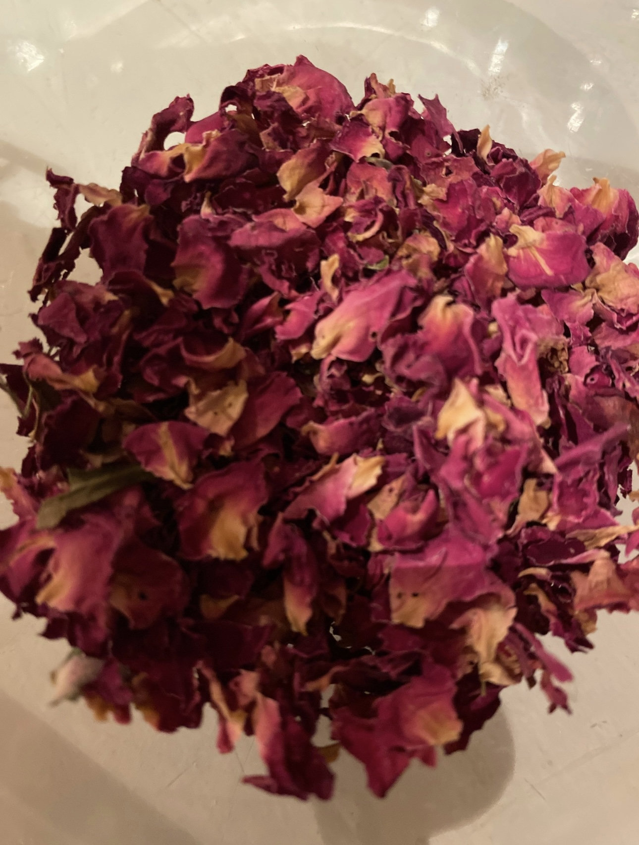 Organic Dried Burgundy Red Rose Petals, Edible Flowers, Rose Tea, Culinary,  Cake Decoration, Bath & Beauty, Eco Confetti, Vegan 