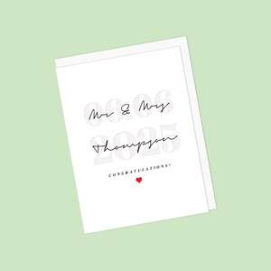 Carte de voeux personnalisée pour le jour du mariage Noms de couples Félicitations M. et Mme Date Félicitations - Vierge à l'intérieur
