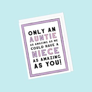 Verjaardagswenskaart punny nichtje Paarse en roze tekst: alleen een tante die zo geweldig is als ik, kan een nichtje hebben dat zo geweldig is als jij! - Blanco binnenkant