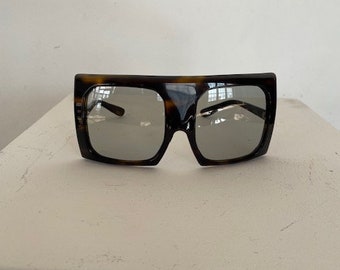 Vintage RARE Pierre Cardin Tortoise sunglasses