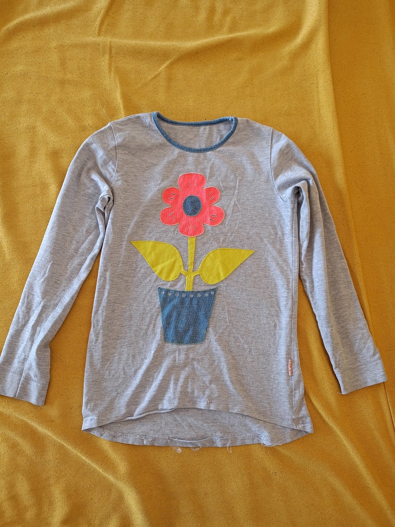 Flower power para niños Blusa gris 9 años imagen 1