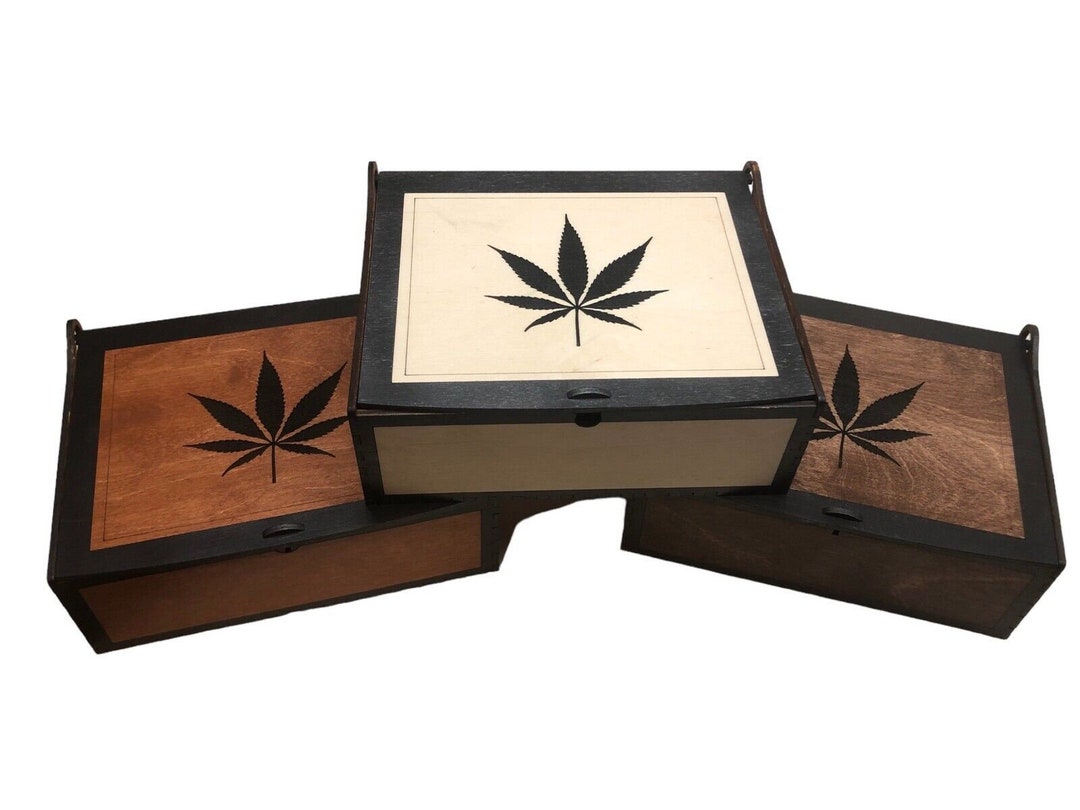 Large Leaf, Smokers Box With Rolling Tray. Available in 3 Wood Finishes. Stash Box. Tobacco