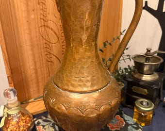 Hammered Copper Jug Pitcher | Rustic Farmhouse Vase with Handle