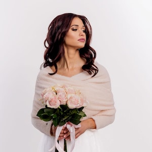 Wedding Wrap | Wedding Cape | Wedding Cover | Wedding Bolero for the Bride | Wedding Sweater | Hen party gift | Peach