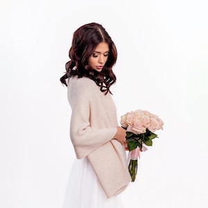 Wedding Shawl | Wedding Cape | Wedding Cover | Wedding Bolero for the Bride | Wedding Sweater | Hen party gift | Peach