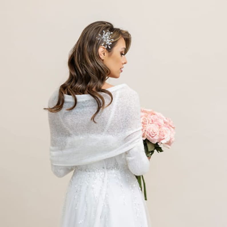 Brautstola Hochzeitsumhang Hochzeitscover Hochzeitsbolero für die Braut Hochzeitspullover Weiss Bild 3