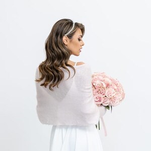 Brautstola Hochzeitscover Hochzeitsbolero für die Braut Hochzeitspullover Geschenk für den Junggesellinnenabschied Rosa Bild 3