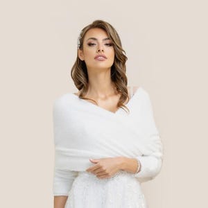 Bridal Stole | Wedding Cape | Wedding Cover Up | Wedding Bolero for the Bride | Wedding Sweater | Bridal Jacket | Wedding Shawl | White