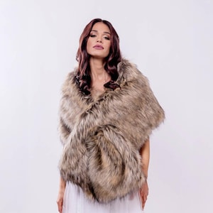 Wedding Wrap | Wedding Cape | Wedding Cover | Wedding Bolero for the Bride | Wedding Sweater | Hen party gift