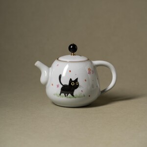 Hand-painted Black Cat Ceramic Teapot 300ml