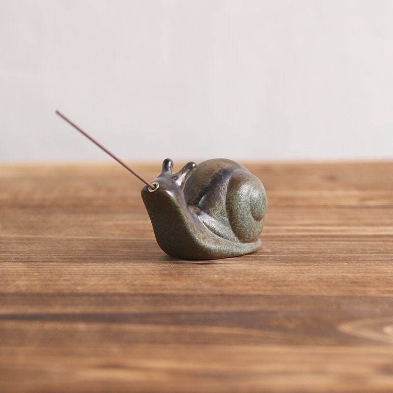 Escargot en céramique I Décoration portugaise traditionnelle – Luisa Paixao