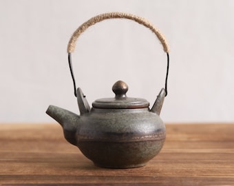 Bronze Ceramic Teapot With Overhead Iron Handle 160ml