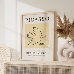 Beige Pablo Picasso Print, Pablo Picasso Dove of peace Poster, Exhibition Print, Gallery Wall, Large wall art, Home Wall Decor, Dorm decor