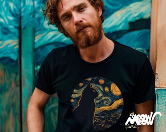 Könnte beinhalten: Ein schwarzes T-Shirt mit einem runden Motiv einer schwarzen Katzensilhouette vor einem blauen und gelben Sternenhimmel. Das Motiv erinnert an Vincent van Goghs Gemälde "Sternennacht".