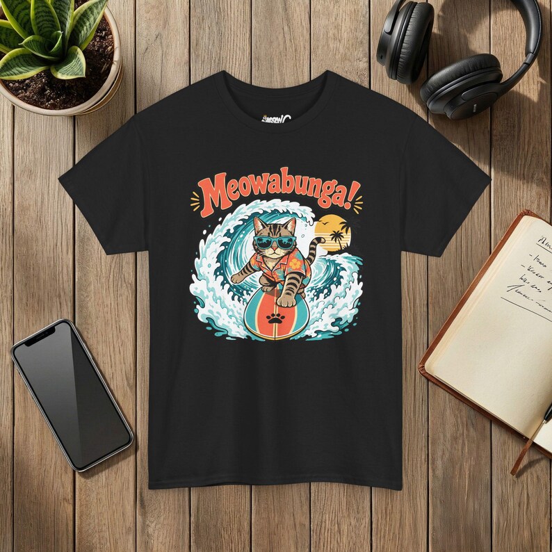 Camiseta Meowabunga Surfing Cat, regalo retro para amantes de los gatos playeros (estampado frontal) imagen 10