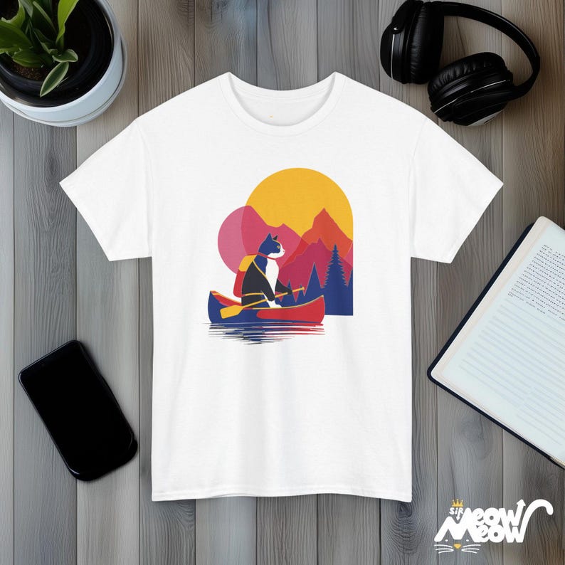 Camiseta de Canoe Cat, puesta de sol en la montaña, aventura al aire libre White