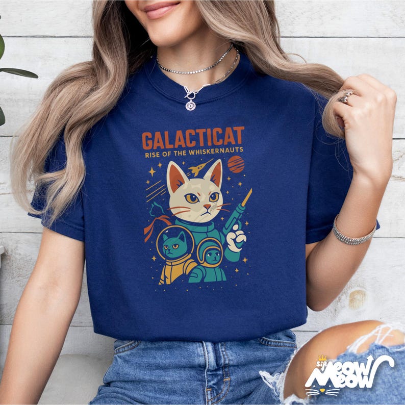 Comfort Colors Galacticat T-Shirt: Funny Sci-Fi Astronaut Cat Tee True Navy
