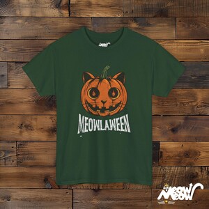 Meowlaween Halloween Cat Pumpkin Design, Spooky Fun Unisex T-Shirt for Cat Lovers Forest Green