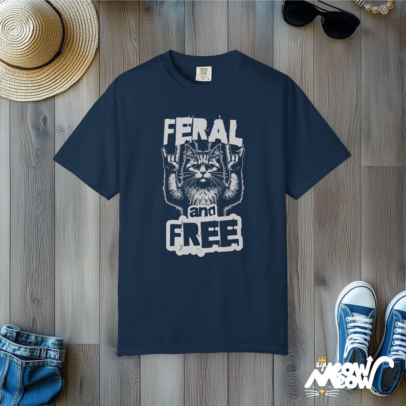 Camiseta de gato salvaje Comfort Colors: divertida camiseta rockera para amantes de los gatos imagen 9