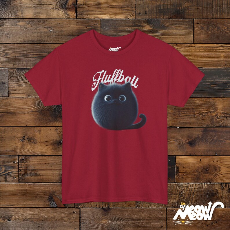 Camiseta de gato negro esponjoso: un regalo adorable para los amantes de los gatos Cardinal Red
