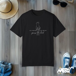 Comfort Colors Religious Cat Shirt | Praise the Lord Jesus Shirt Tee | Bible Verse Faith T-Shirt Black