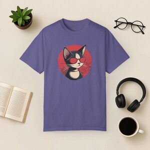 Cat Sunglasses T-Shirt, Retro Graphic Unisex Tee Grape
