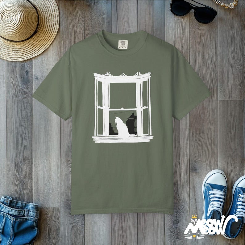 Minimalist Black Cat T-Shirt: Comfort Colors Silhouette Tee Moss
