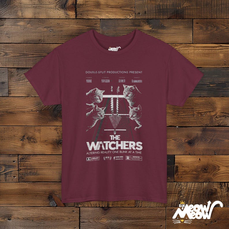 The Watchers Cat Science T-shirt - T-shirt drôle de mécanique quantique - Cadeau pour les amateurs de chats et de physique Maroon