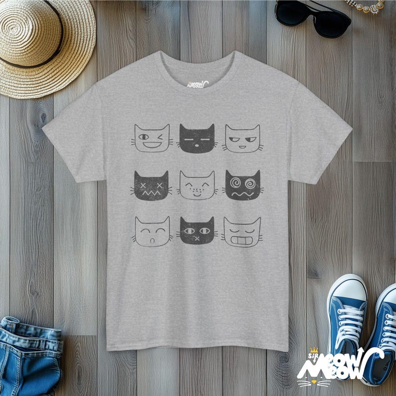 Funny Cat Expressions T-Shirt: Cat Lover Graphic Tee Sport Grey