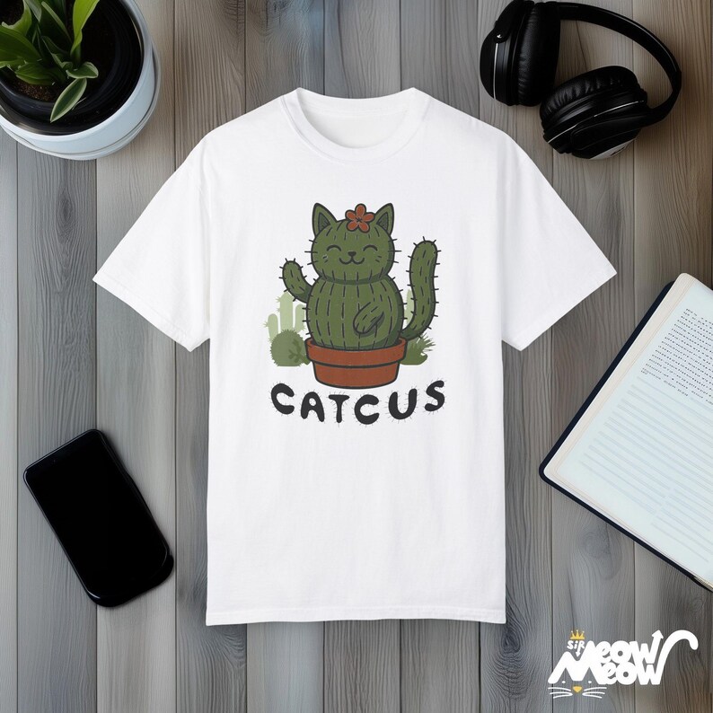 Funny Cactus Cat Graphic T-Shirt – Plant Lover Pun Tee White