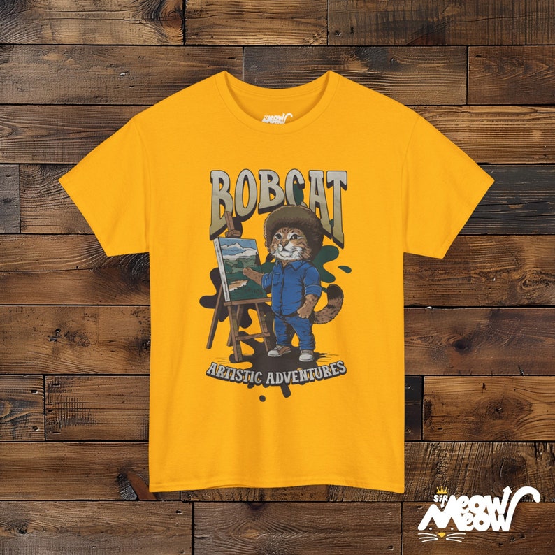 Funny Bobcat Artist T-Shirt: Cat Lover Painting Gift Gold