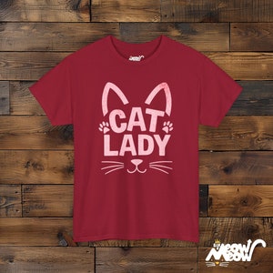 T-shirt drôle de femme de chat, t-shirt unisexe graphique de visage de chat Cardinal Red