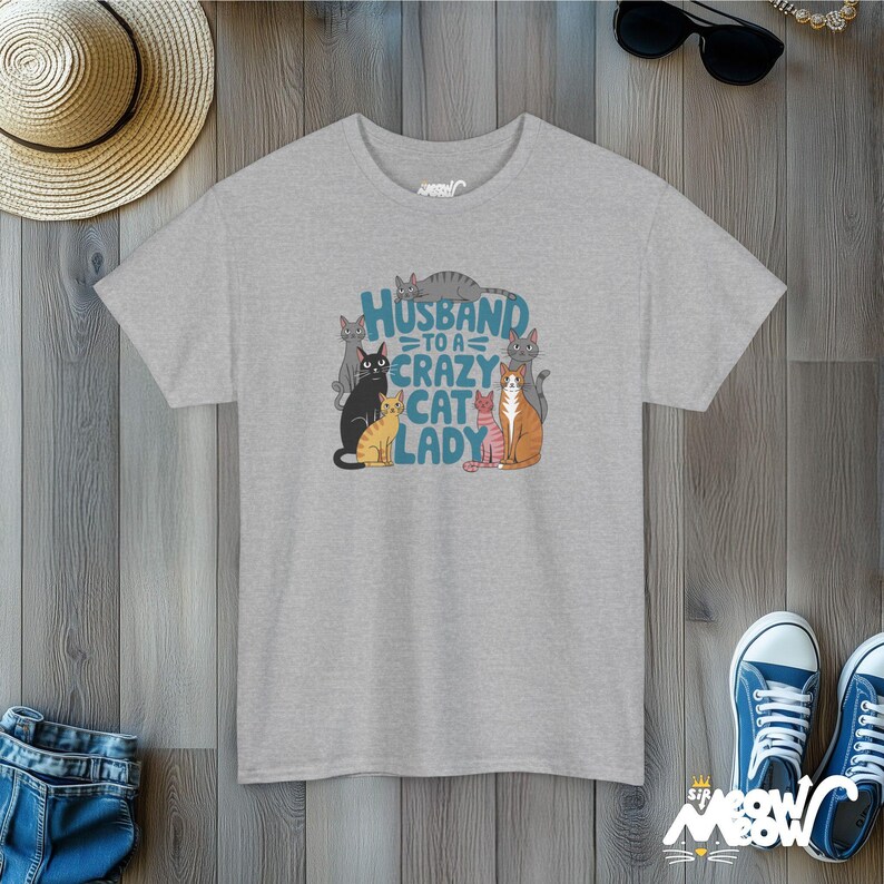 Koszulka Mąż szalonej kociary | Zabawna koszulka dla taty kota | Purrfect Gift for Husbands Sport Grey