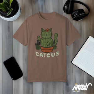 Funny Cactus Cat Graphic T-Shirt – Plant Lover Pun Tee Espresso