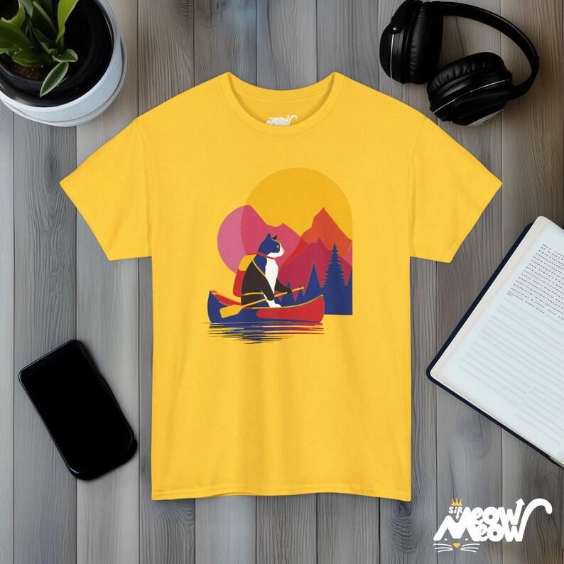 Camiseta de Canoe Cat, puesta de sol en la montaña, aventura al aire libre Daisy