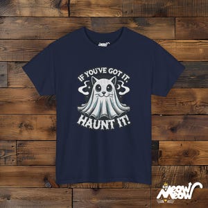 ゴーストキャットのハロウィンTシャツ、猫好きのための不気味なユニセックスシャツ Navy