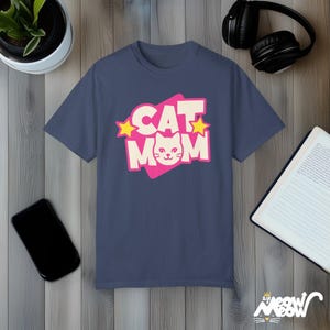 Cat Mom T-Shirt: Retro Graphic Comfort Colors Tee Midnight