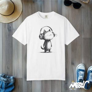 Headphones Cat T-Shirt: Lo-Fi Music Comfort Colors Tee White
