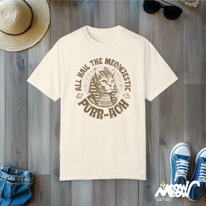 Pharaoh Cat T-Shirt: Comfort Colors Unisex Egyptian Cat Top Ivory