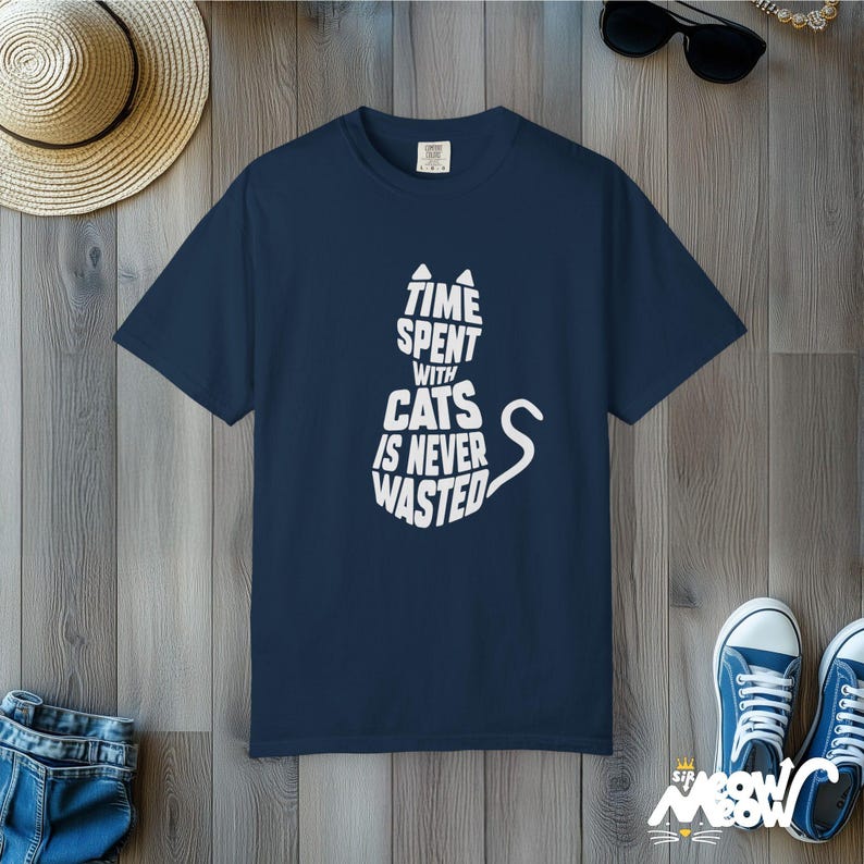 Comfort Colors Cat Lover Shirt: Minimalist Silhouette Tee True Navy