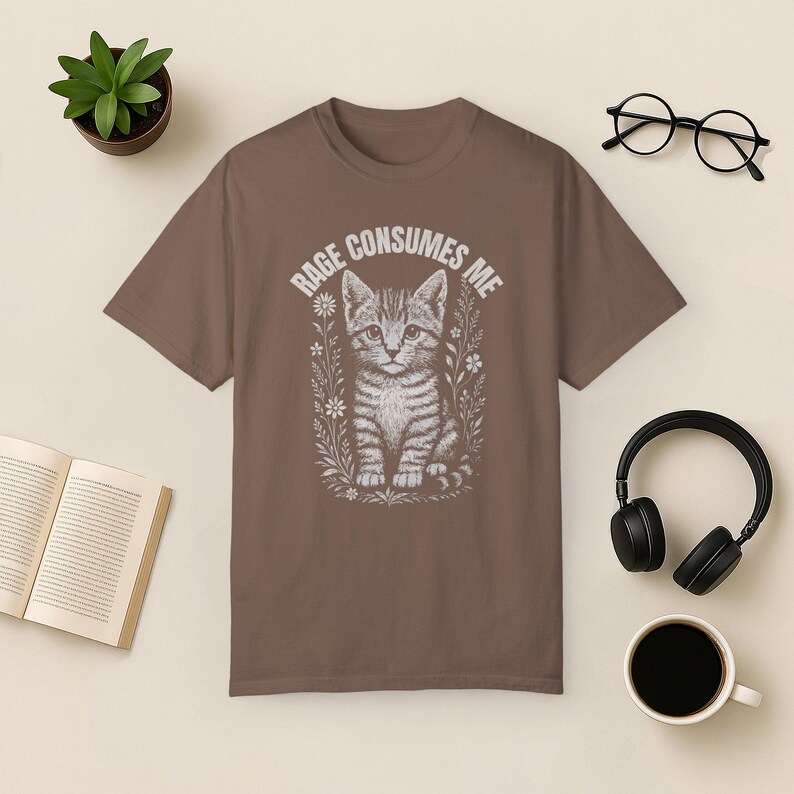 Comfort Colors Rage Consumes Me Cat-shirt: donkere humor cadeau Espresso