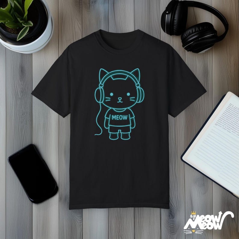 Comfort Colors Neon Cat-koptelefoon-T-shirt: Kawaii Vaporwave-T-shirt Black