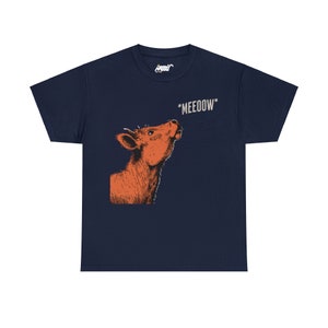 Cow 'Meeow' Parody T-Shirt: Amusing Farm Animal Graphic Tee Navy