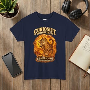 Curiosity Preserved the Cat T-Shirt, Funny Cat in Amber, Science Lover Gift Navy