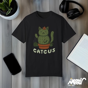 Funny Cactus Cat Graphic T-Shirt – Plant Lover Pun Tee Black