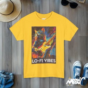 Lo-Fi Vibes Cat T-Shirt: Retro Music Graphic Tee Daisy