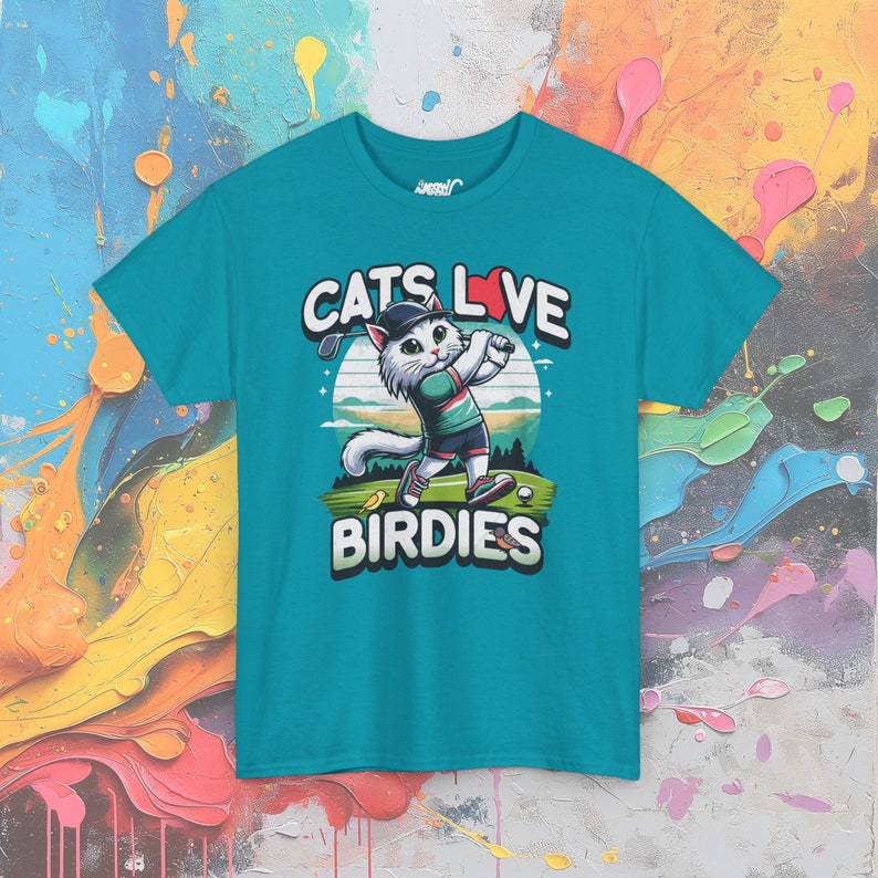 T-shirt drôle de chat jouant au golf : les chats adorent les oiseaux Tropical Blue
